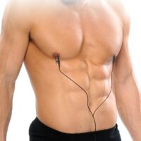Ces pinces Electro-stimulation sont prévues pour les tétons. Elles transmettent des impulsions électriques faibles pour donner du plaisir